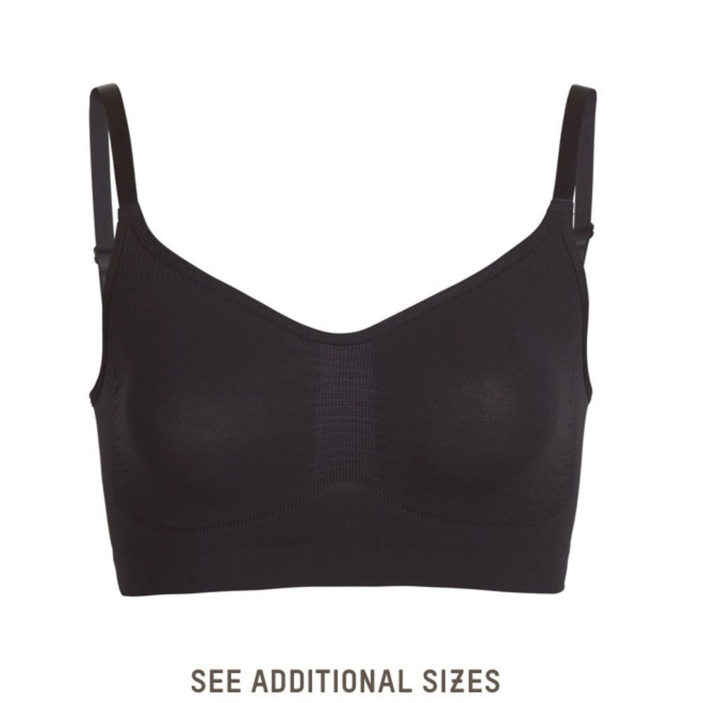 NWOT SKIMS sculpting bralette - Picture 2 of 7